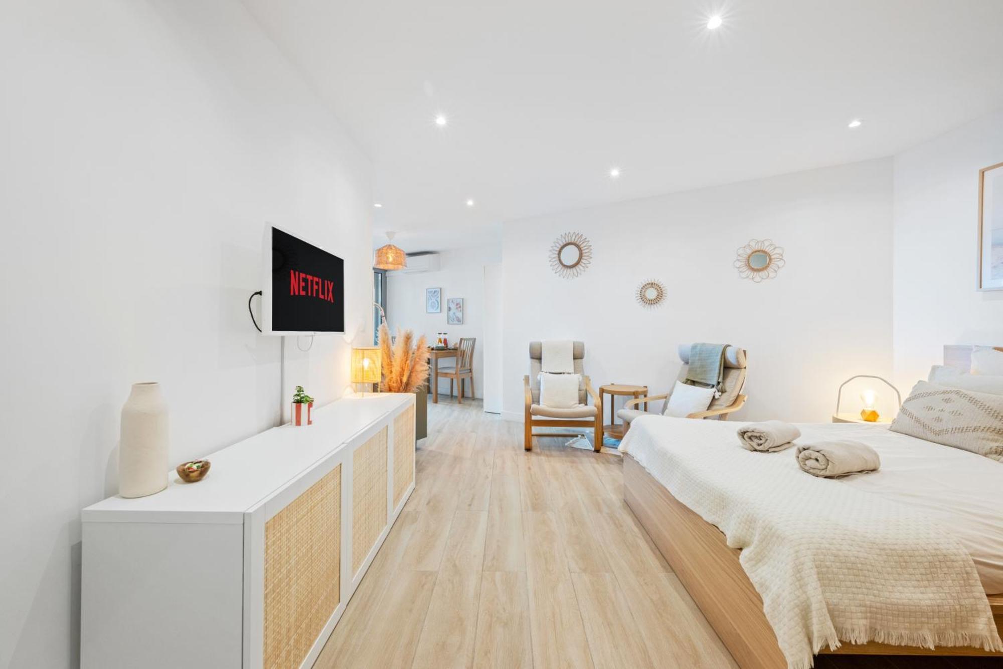 Appartement Bord De Mer « La Petite Ma-Line » Cagnes-sur-Mer Exterior photo